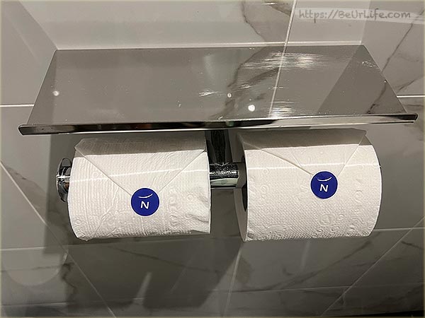 NOVTEL 諾富特華航桃園機場旅館 - 廁所捲紙上的貼紙