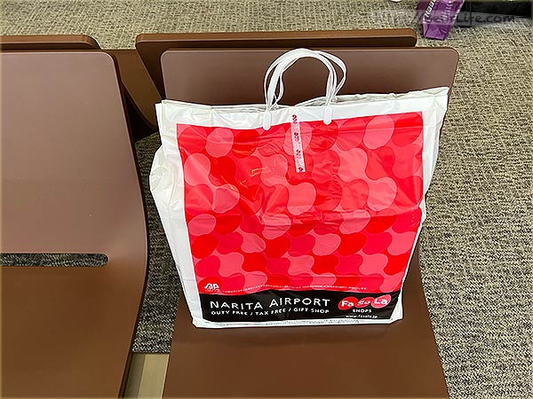 成田機場 免稅店 Fa-So-La 紅色包裝袋
